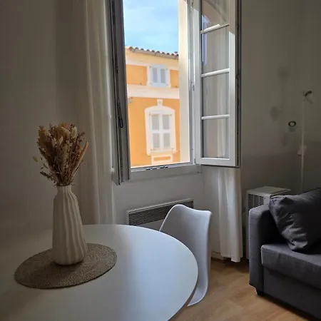 Appartamento Authentique Au Coeur De Tropez *