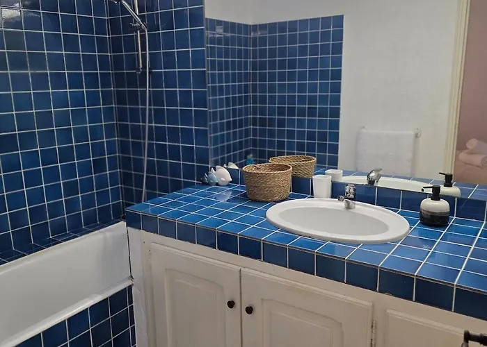 Authentique Au Coeur De Tropez Apartmán *